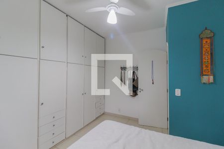 Casa à venda com 199m², 4 quartos e 4 vagas Casa à venda com 199m², 4 quartos e 4 vagasQuarto 1
