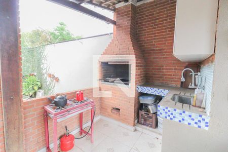 Casa à venda com 199m², 4 quartos e 4 vagas Casa à venda com 199m², 4 quartos e 4 vagasÁrea Externa