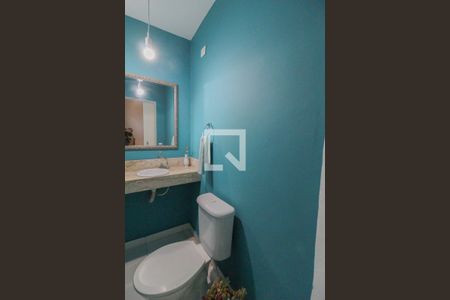 Casa à venda com 199m², 4 quartos e 4 vagas Casa à venda com 199m², 4 quartos e 4 vagasLavabo