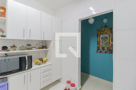 Casa à venda com 199m², 4 quartos e 4 vagas Casa à venda com 199m², 4 quartos e 4 vagasCozinha
