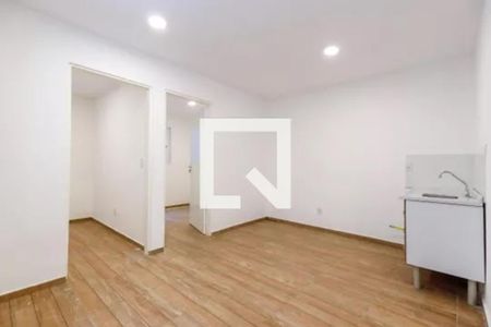 Apartamento para alugar com 2 quartos, 32m² em Vila Mazzei, São Paulo