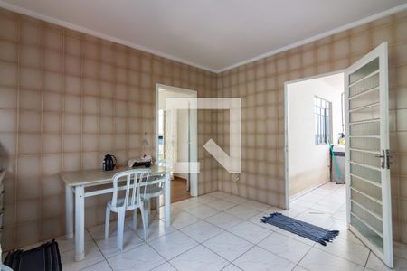 Cozinha 1 de casa à venda com 6 quartos, 250m² em Vila Osasco, Osasco