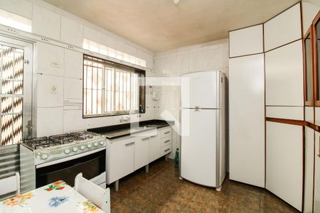 Casa à venda com 128m², 3 quartos e 2 vagas Casa à venda com 128m², 3 quartos e 2 vagasCozinha