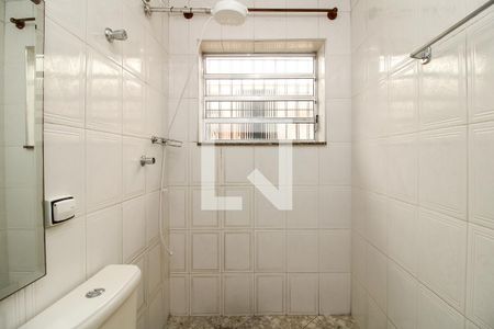 Casa à venda com 128m², 3 quartos e 2 vagas Casa à venda com 128m², 3 quartos e 2 vagasBanheiro