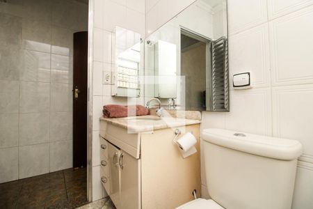 Casa à venda com 128m², 3 quartos e 2 vagas Casa à venda com 128m², 3 quartos e 2 vagasBanheiro