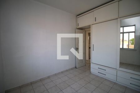 Quarto 2 de apartamento para alugar com 2 quartos, 70m² em Olaria, Rio de Janeiro