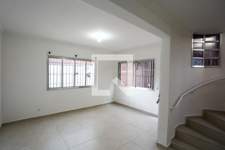 Sala 1 de casa para alugar com 3 quartos, 200m² em Jardim Jucara, Taboão da Serra