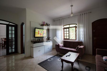 Sala de casa à venda com 3 quartos, 300m² em Vila Jacuí, São Paulo