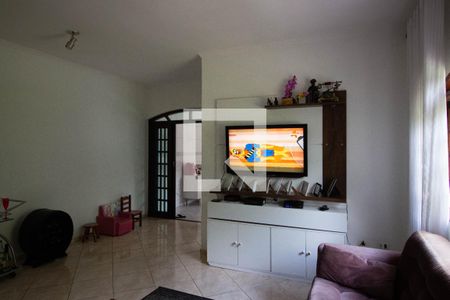 Sala de casa à venda com 3 quartos, 300m² em Vila Jacuí, São Paulo