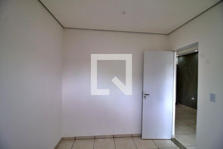 Quarto 1 de apartamento para alugar com 2 quartos, 40m² em Parque Reboucas, São Paulo