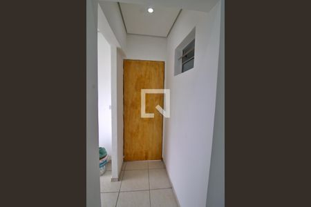 Entrada  de apartamento para alugar com 2 quartos, 40m² em Parque Reboucas, São Paulo