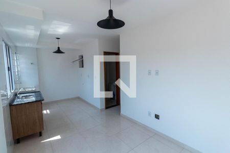 Sala/Cozinha de apartamento para alugar com 2 quartos, 38m² em Vila Talarico, São Paulo