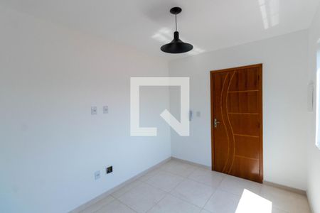 Sala/Cozinha de apartamento para alugar com 2 quartos, 38m² em Vila Talarico, São Paulo