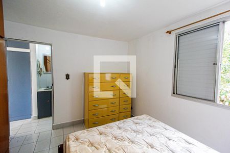 Quarto 2 de apartamento para alugar com 2 quartos, 54m² em Jardim Alvorada, Santo André