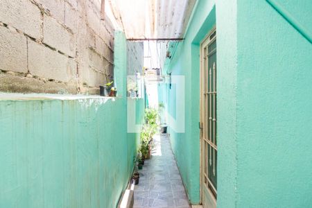 Casa à venda com 120m², 1 quarto e 2 vagas Casa à venda com 120m², 1 quarto e 2 vagasQuintal