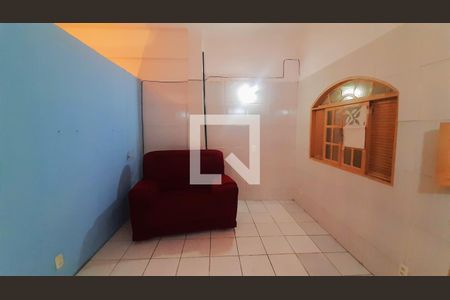 Sala de casa para alugar com 3 quartos, 75m² em Barbalho, Salvador