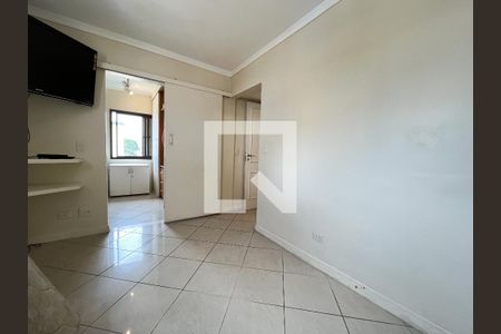 Suite  de apartamento à venda com 3 quartos, 136m² em Vila Guarani, São Paulo