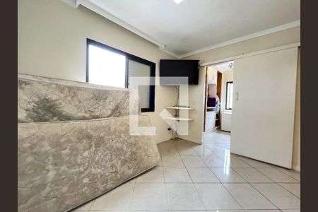 Suite  de apartamento à venda com 3 quartos, 136m² em Vila Guarani, São Paulo