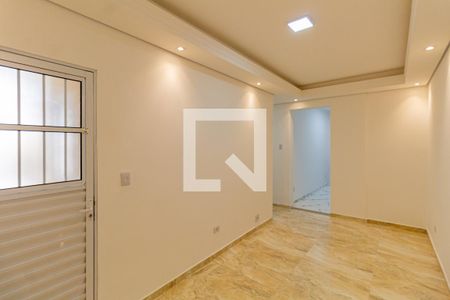 Sala  de casa para alugar com 2 quartos, 120m² em Parque Boturussu, São Paulo