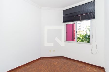 Quarto 1 de apartamento à venda com 3 quartos, 60m² em Jardim Guanabara, Belo Horizonte