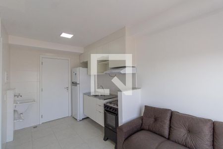 Sala e Cozinha Integrada  de apartamento para alugar com 1 quarto, 29m² em Vila Ré, São Paulo