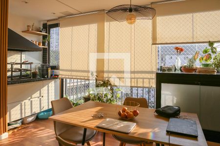 Varanda Gourmet de apartamento à venda com 2 quartos, 66m² em Lapa, São Paulo