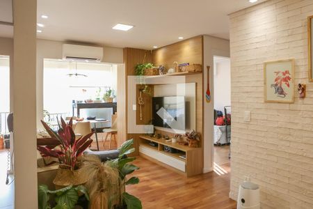 Sala de apartamento à venda com 2 quartos, 66m² em Lapa, São Paulo