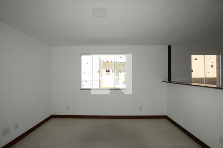 Sala de apartamento para alugar com 2 quartos, 97m² em Brás de Pina, Rio de Janeiro