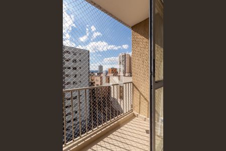 Varanda de apartamento para alugar com 3 quartos, 76m² em Camargos, Guarulhos