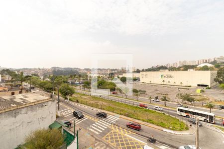 Vista do Quarto 1 de kitnet/studio para alugar com 2 quartos, 49m² em Jardim Wanda, Taboão da Serra