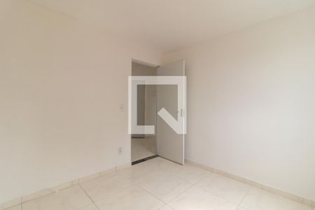 Quarto 2 de kitnet/studio para alugar com 2 quartos, 49m² em Jardim Wanda, Taboão da Serra