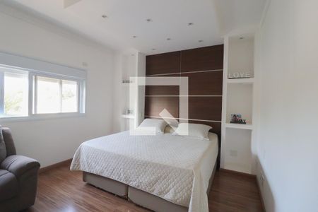 Casa à venda com 476m², 4 quartos e 6 vagas Casa à venda com 476m², 4 quartos e 6 vagasQuarto 1