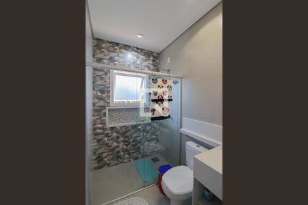 Casa à venda com 476m², 4 quartos e 6 vagas Casa à venda com 476m², 4 quartos e 6 vagasBanheiro quarto 3