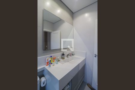 Casa à venda com 476m², 4 quartos e 6 vagas Casa à venda com 476m², 4 quartos e 6 vagasBanheiro quarto 3