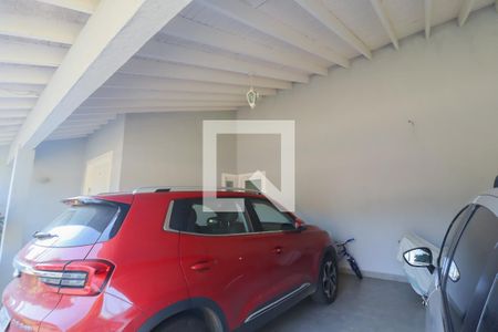 Casa à venda com 476m², 4 quartos e 6 vagas Casa à venda com 476m², 4 quartos e 6 vagasÁrea externa