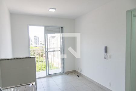 Sala/cozinha de apartamento para alugar com 2 quartos, 38m² em Cambuci, São Paulo