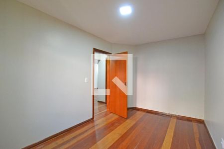 Quarto 1 de apartamento para alugar com 2 quartos, 82m² em Teresópolis, Porto Alegre