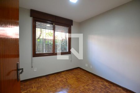 Quarto 2 de apartamento para alugar com 2 quartos, 82m² em Teresópolis, Porto Alegre