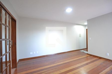 Sala de apartamento para alugar com 2 quartos, 82m² em Teresópolis, Porto Alegre