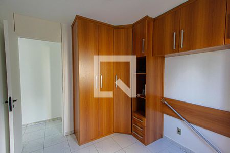 Quarto 2 de apartamento à venda com 2 quartos, 49m² em Vila Lutécia, Santo André