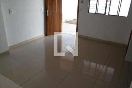 Sala de casa para alugar com 2 quartos, 70m² em Jardim Atlantico, Goiânia