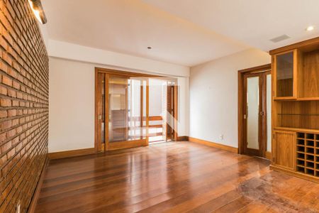 Sala de apartamento à venda com 3 quartos, 180m² em Independência, Porto Alegre