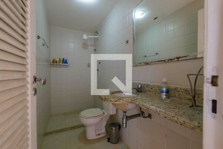 Banheiro Quintal de casa de condomínio à venda com 4 quartos, 280m² em Vargem Grande, Rio de Janeiro
