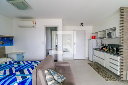 Sala/Quarto de kitnet/studio à venda com 1 quarto, 34m² em Jardim Aeroporto, São Paulo