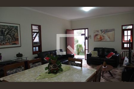 Sala de casa à venda com 3 quartos, 178m² em Horto Santo Antonio, Jundiaí