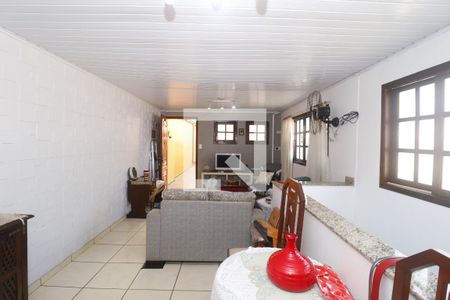 Sala 2 de casa para alugar com 5 quartos, 246m² em Água Fria, São Paulo