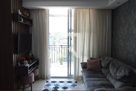 Sala de apartamento à venda com 3 quartos, 69m² em Vila Graciosa, São Paulo