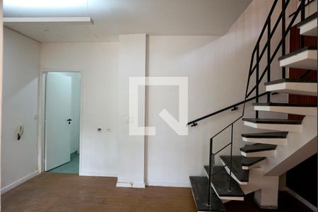 Sala de casa à venda com 10 quartos, 450m² em Vila Cordeiro, São Paulo