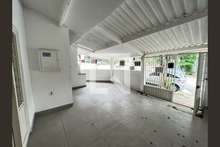 Casa à venda com 3 quartos, 131m² em Vila Cordeiro, São Paulo