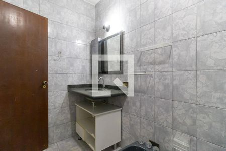 Banheiro da suíte de casa à venda com 4 quartos, 250m² em Jardim América, Campinas